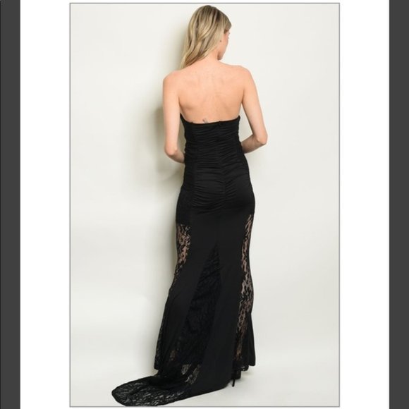 Elegant Black Lace‎ Dress - Picture 3 of 3